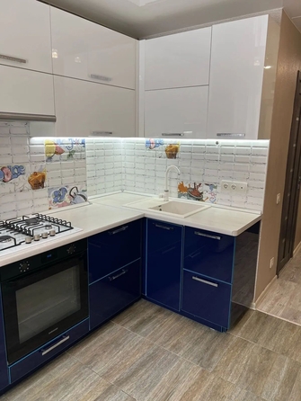 
  Продается 4-комн. квартира 61 м². Фото 1.