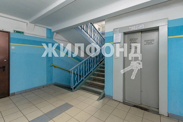 
   Продам 3-комнатную, 70.5 м², Малахова ул, 101

. Фото 17.