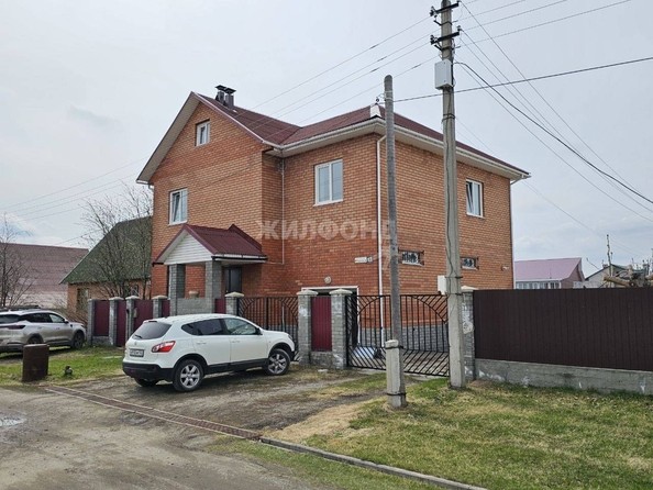 
   Продам дом, 209.6 м², Власиха

. Фото 1.