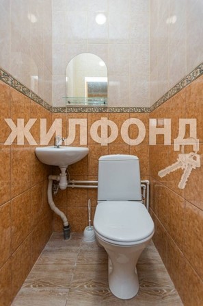 
   Продам дом, 160 м², Барнаул

. Фото 18.