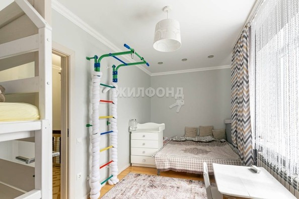 
   Продам дом, 100 м², Барнаул

. Фото 24.
