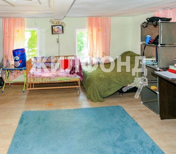 
   Продам дом, 43 м², Барнаул

. Фото 2.