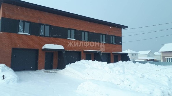 
   Продам дом, 142 м², Барнаул

. Фото 1.