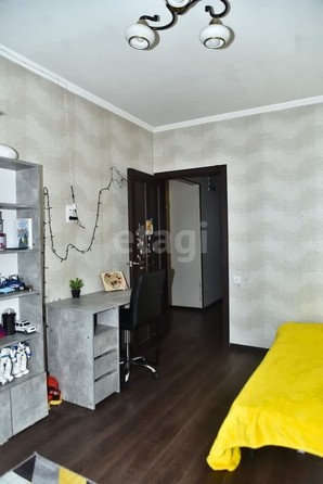 
   Продам 3-комнатную, 63.5 м², Стахановская ул, 4

. Фото 10.