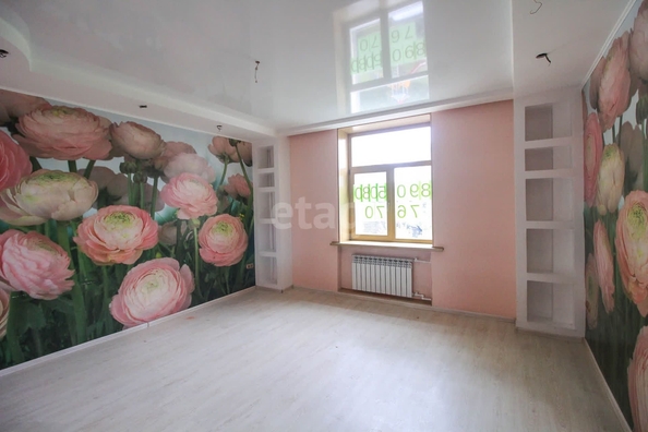 
   Продам 3-комнатную, 82.6 м², Калинина пр-кт, 7

. Фото 4.