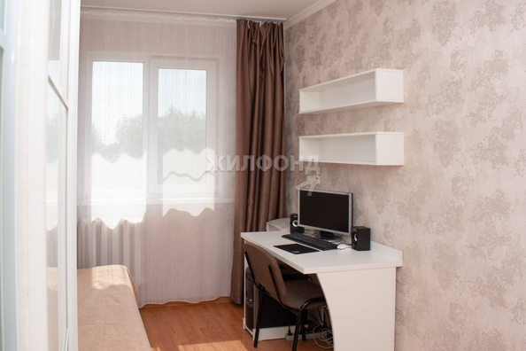 
   Продам 3-комнатную, 60.7 м², 

. Фото 5.