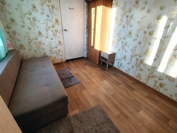 
   Продам 2-комнатную, 34 м², Юрина ул, 204Бк2

. Фото 3.