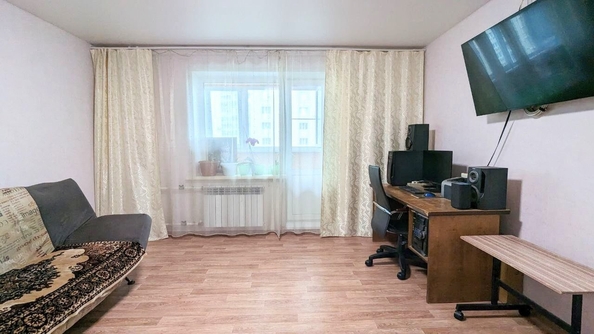 
   Продам 3-комнатную, 79.4 м², Павловский тракт, 303А

. Фото 4.