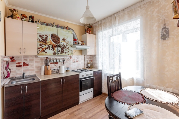 
   Продам 2-комнатную, 41.8 м², Социалистический пр-кт, 76А

. Фото 1.