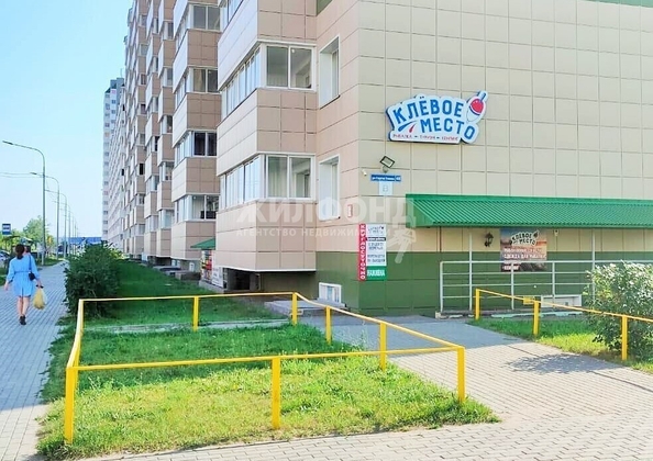 
   Продам помещение свободного назначения, 76 м², Сергея Ускова ул, 40

. Фото 1.