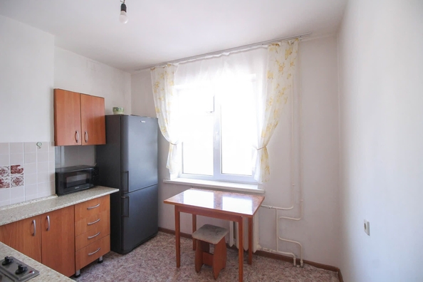 
   Продам 2-комнатную, 45.7 м², Монтажников ул, 16

. Фото 6.