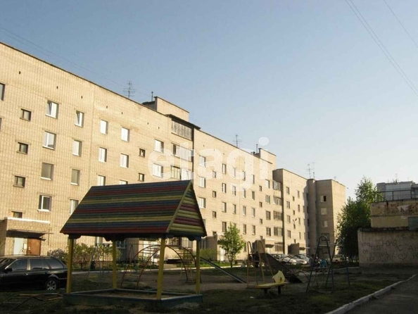 
   Продам 4-комнатную, 76.7 м², Анатолия Мельникова ул, 6

. Фото 5.