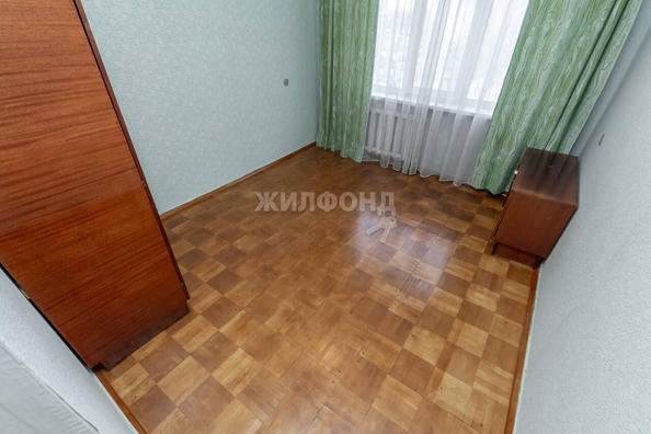 
   Продам 3-комнатную, 59.8 м², Монтажников ул, 3

. Фото 2.