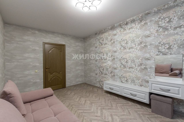 
   Продам 3-комнатную, 95.8 м², Власихинская ул, 81

. Фото 6.