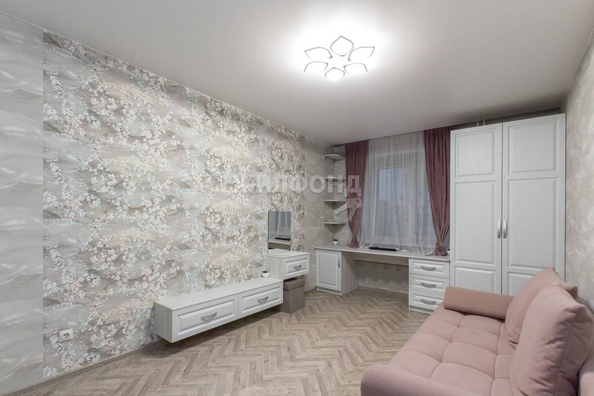 
   Продам 3-комнатную, 95.8 м², Власихинская ул, 81

. Фото 8.