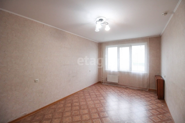 
   Продам 1-комнатную, 40.1 м², Чеглецова ул, 66Б

. Фото 2.