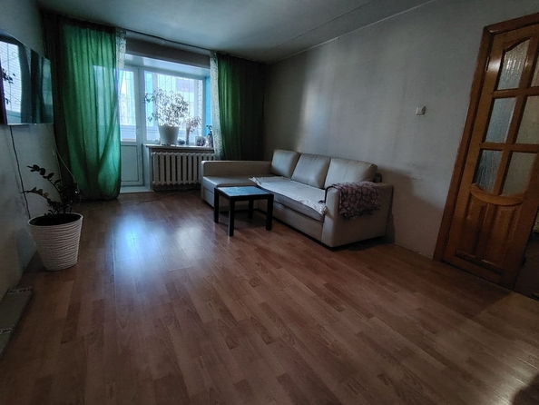 
   Продам 3-комнатную, 64.5 м², Попова ул, 157

. Фото 5.