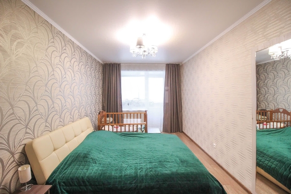 
   Продам 4-комнатную, 100 м², Новгородская ул, 26

. Фото 1.