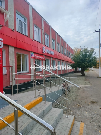 
  Продается торговая площадь, 974.8 м², д. 144
. Фото 3.