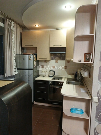 
  Продается 2-комн. квартира, 42 м², Петра Мерлина ул, д. 14
. Фото 3.