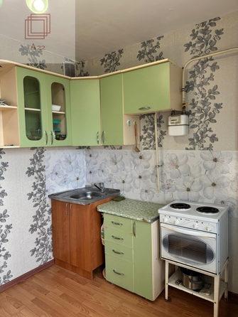 
  Продается 1-комн. квартира, 32 м², Космонавтов ул, д. 21
. Фото 3.