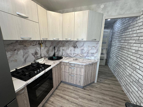 
  Продается 2-комн. квартира, 40.3 м², Центральный мкр
. Фото 3.