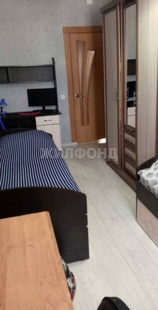 
  Продается 3-комн. квартира, 54.1 м², Залесовская ул
. Фото 4.