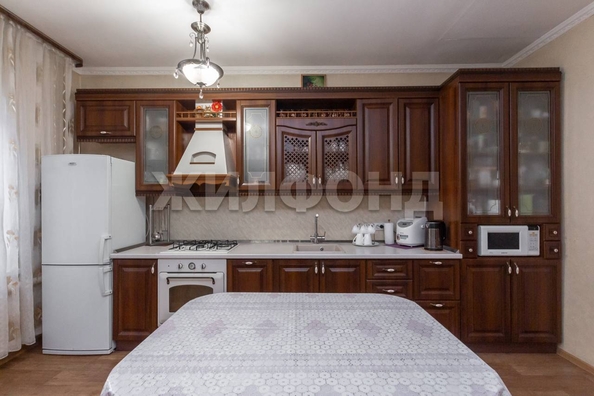 
  Продается дом, 118 м², Барнаул
. Фото 1.