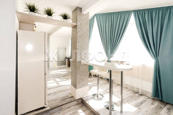 
  Продается 4-комн. квартира, 127.4 м², Папанинцев ул, д. 134
. Фото 9.