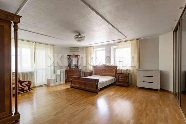 
  Продается 3-комн. квартира, 179.8 м², Партизанская ул, д. 83
. Фото 5.