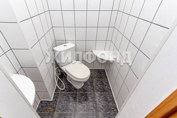 
  Продается 4-комн. квартира, 217.6 м², Попова ул, д. 98а
. Фото 9.