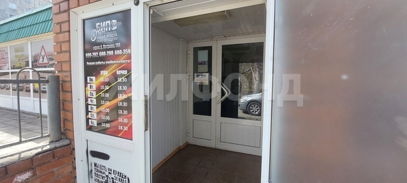 
  Продается универсальное помещение, 100 м², Попова ул, д. 94а
. Фото 20.