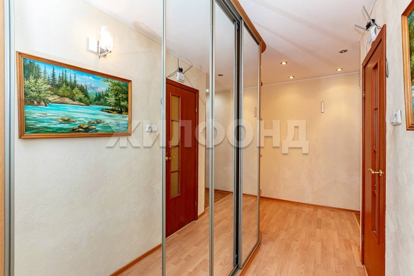 
  Продается 2-комн. квартира, 74.9 м², Малахова ул
. Фото 6.