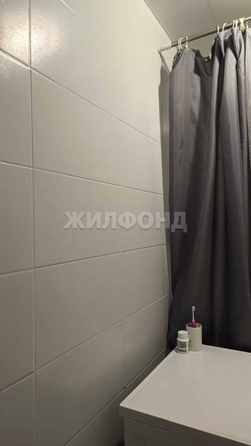 
  Продается 2-комн. квартира, 43.6 м², Малахова ул
. Фото 11.