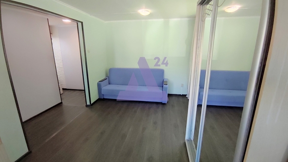 
  Продается 1-комн. квартира, 30.5 м², Георгия Исакова ул, д. 212
. Фото 4.