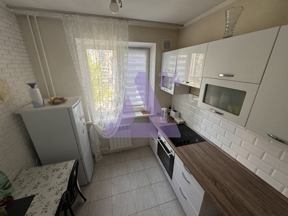 
  Продается 3-комн. квартира, 61.3 м², Энтузиастов ул, д. 28
. Фото 2.