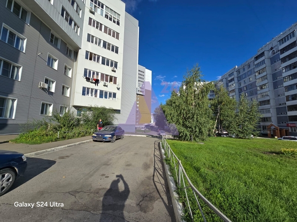 
  Продается 2-комн. квартира, 60.2 м², Павловский тракт, д. 221
. Фото 2.