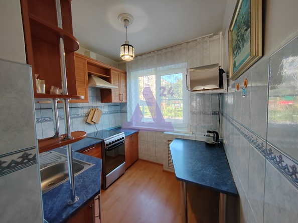 
  Продается 3-комн. квартира, 60.9 м², 50 лет СССР ул, д. 37
. Фото 13.