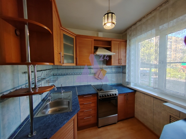 
  Продается 3-комн. квартира, 60.9 м², 50 лет СССР ул, д. 37
. Фото 15.