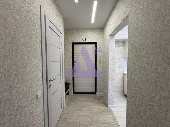 
  Продается 2-комн. квартира, 37 м², Солнечная Поляна ул, д. 94
. Фото 13.