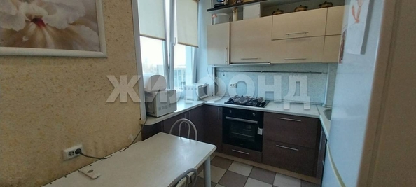 
  Продается 3-комн. квартира, 63.3 м², Сизова ул
. Фото 2.