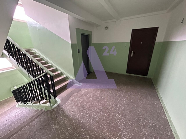 
  Продается 2-комн. квартира, 48.9 м², Малахова ул, д. 140
. Фото 4.