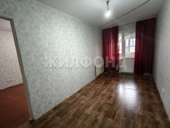 
  Продается 4-комн. квартира, 92.9 м², Островского ул
. Фото 2.