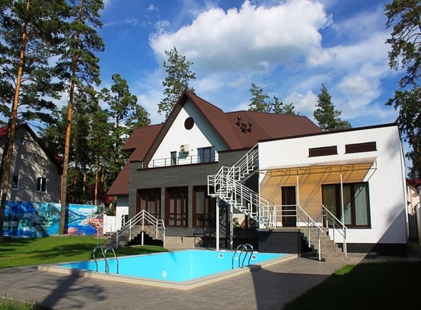 
  Продается дом 600 м². Фото 1.