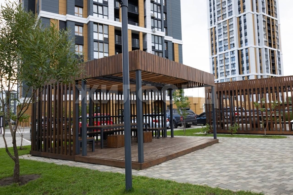 
  Продается 2-комн. квартира 40.3 м², в ЖК Лапландия, дом 7. Фото 18.