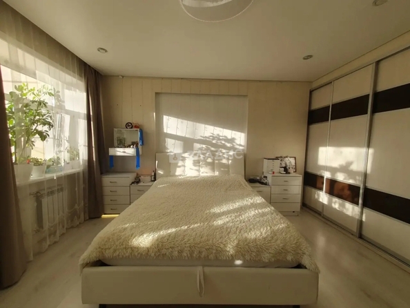 
  Продам 4-комн. квартира 70.7 м². Фото 1.