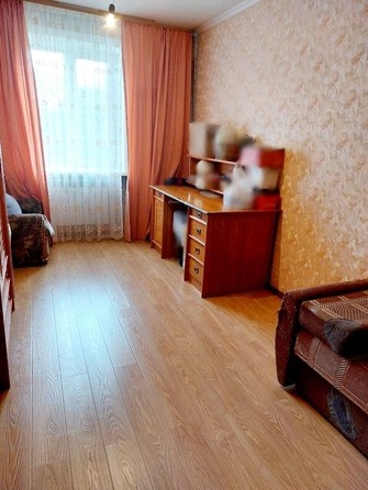 
   Продам 3-комнатную, 74.3 м², Антонова ул, 19

. Фото 11.