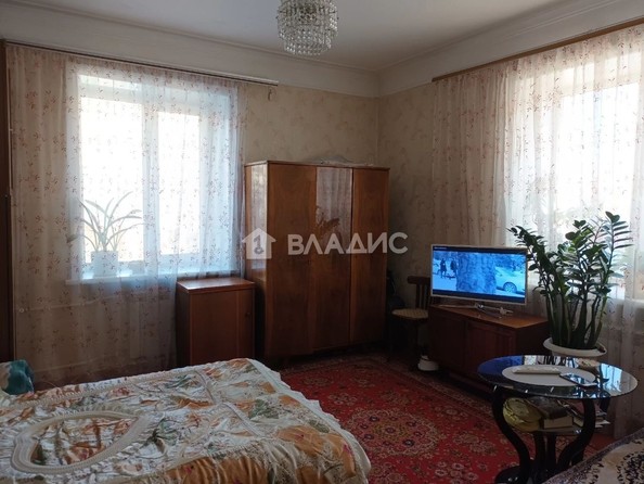 
   Продам 2-комнатную, 63 м², Гагарина ул, 42

. Фото 2.