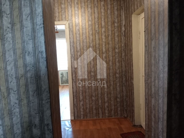 
   Продам 3-комнатную, 65.4 м², Кабанская ул, 16

. Фото 2.