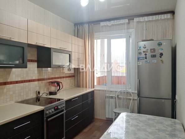 
   Продам 3-комнатную, 65 м², Шумяцкого ул, 7

. Фото 10.